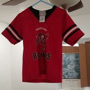 Kids buccaners jersey